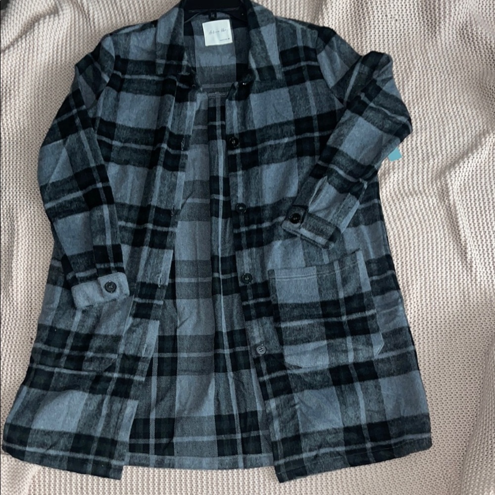 Active USA Gray Plaid Trench Coat